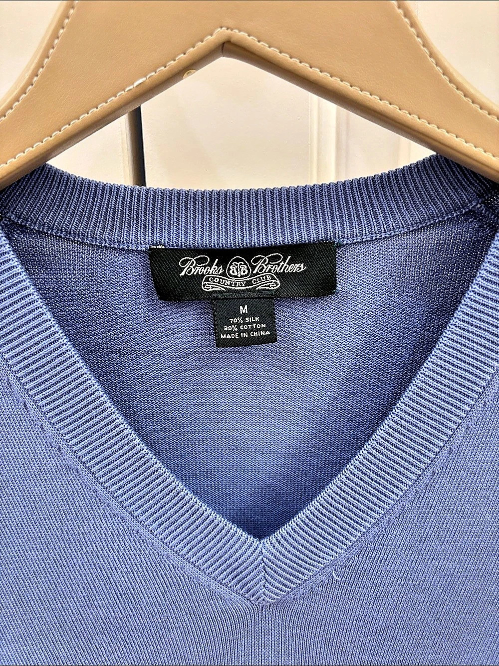 Brooks Brothers Silk Cotton V-Neck Sweater Size Medium